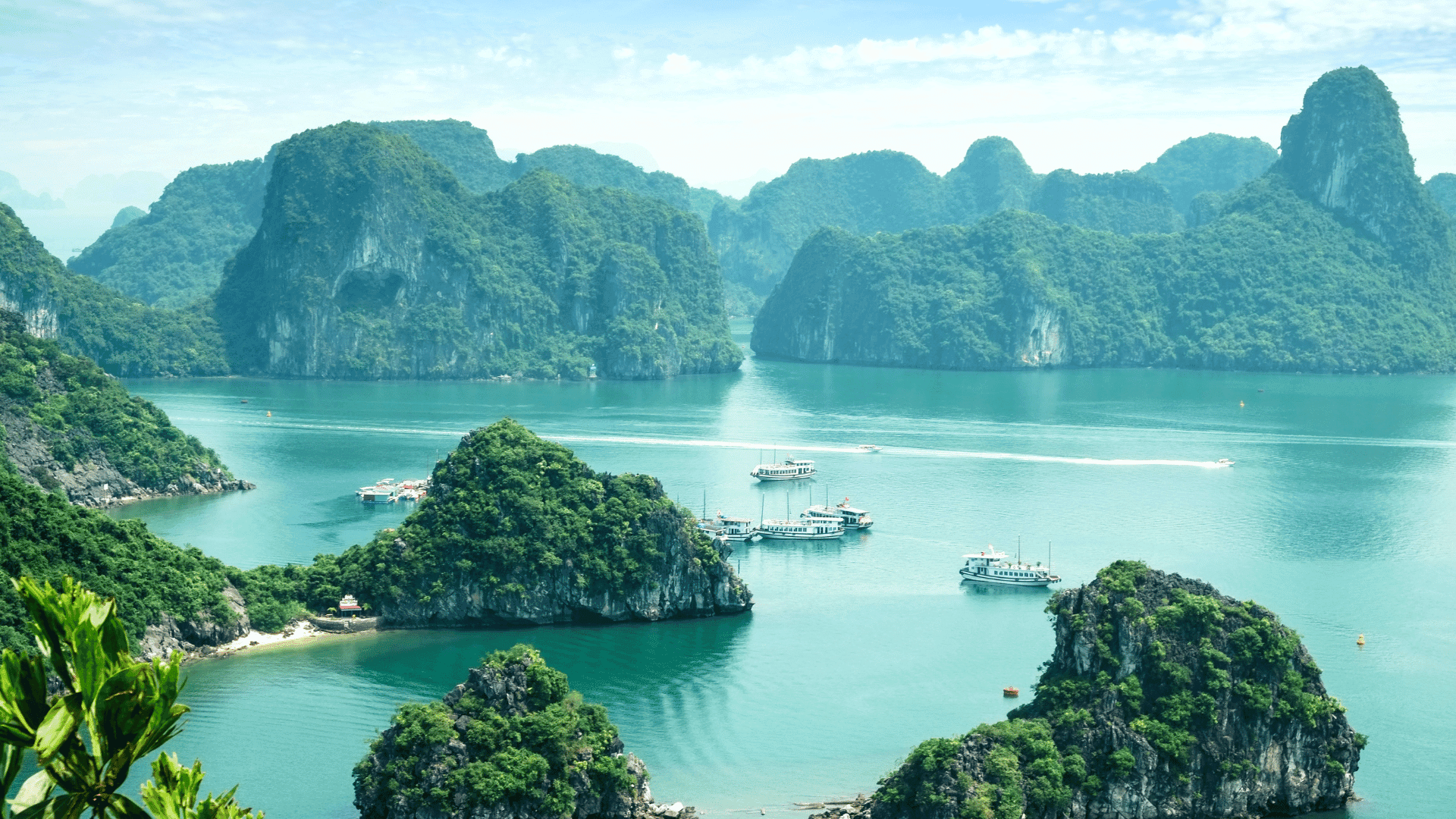 Vietnam Explorer Tour